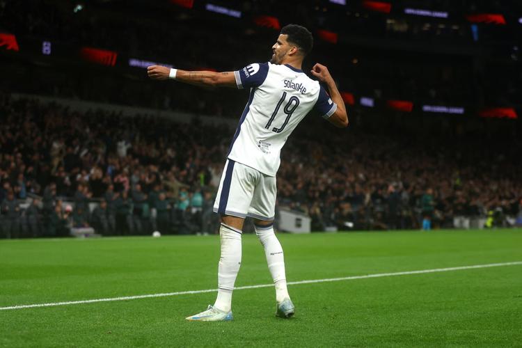 背身拿球 背身拿球