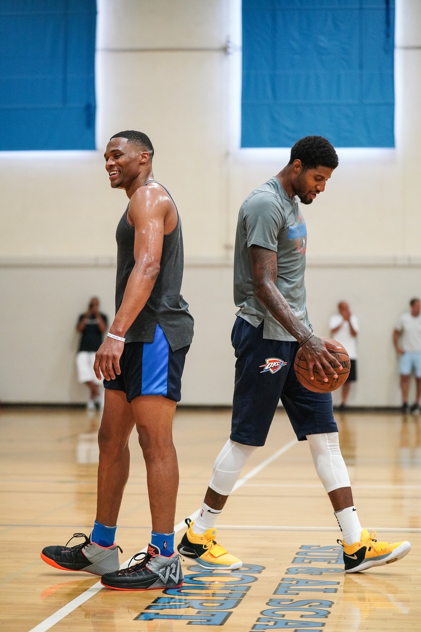 詹姆斯父子 詹姆斯父子