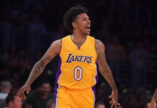 的侧翼保护 的侧翼保护